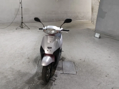 Honda  TACT  BASIC 