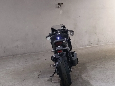 Honda  HAWK 11