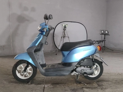 Honda  TACT  BASIC 