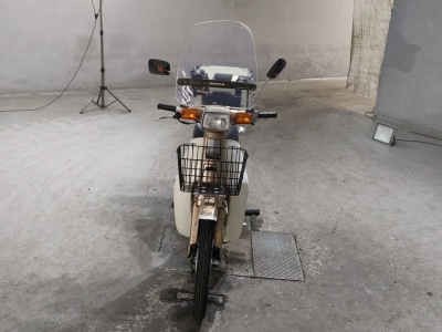 Honda  SUPER CUB 90 SUPER  DELUXE 