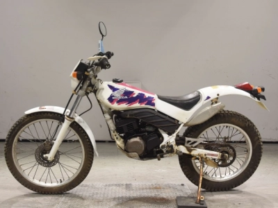 Honda TLM220R(SHO LOUIS  NOT EQUIPPED )