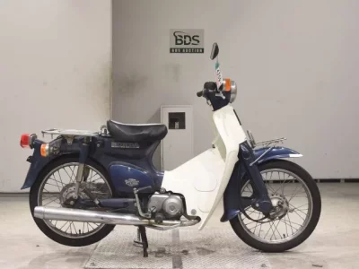 Honda C90