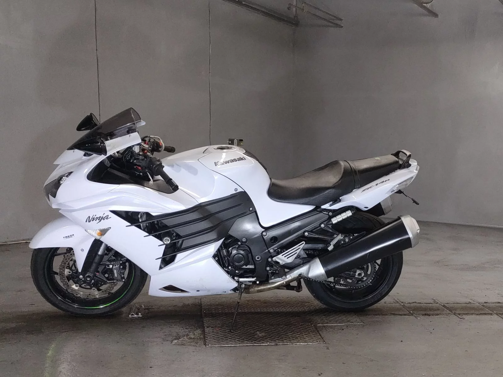 Мото техника Kawasaki ZX-14R 2013 г, Лот №5156 от 08.07.2025