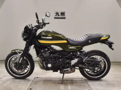 Kawasaki Z900RS лот № 2600 оценка 6  с аукциона в Японии 2