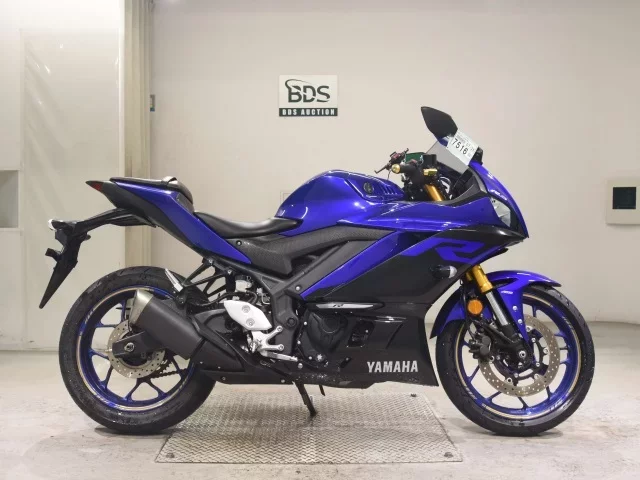 Yamaha YZF-R3 лот № 7516 оценка 5  с аукциона в Японии