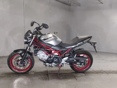 Suzuki SV650 лот № 5437 оценка 4  с аукциона в Японии 2