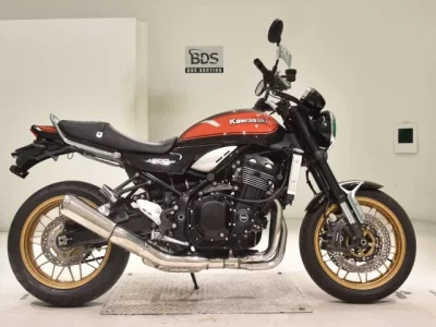 Kawasaki Z900RS 2021