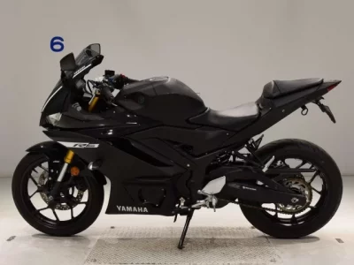 Yamaha YZF-R3 лот № 0167 оценка 5  с аукциона в Японии 2