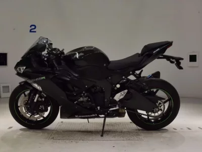 Kawasaki ZX-6RA лот № 5085 оценка 5  с аукциона в Японии 2