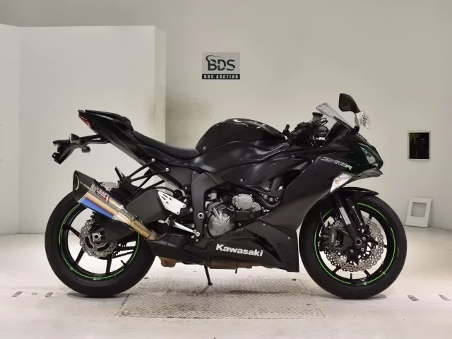 Kawasaki ZX-6RA лот № 5085 оценка 5  с аукциона в Японии