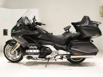 Honda GL1800-2 лот № 7718 оценка 5  с аукциона в Японии 2