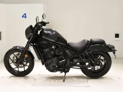 Honda REBEL 1100 лот № 7708 оценка 6  с аукциона в Японии 2
