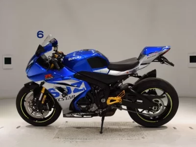 Suzuki GSX-R1000RA лот № 0272 оценка 5  с аукциона в Японии 2