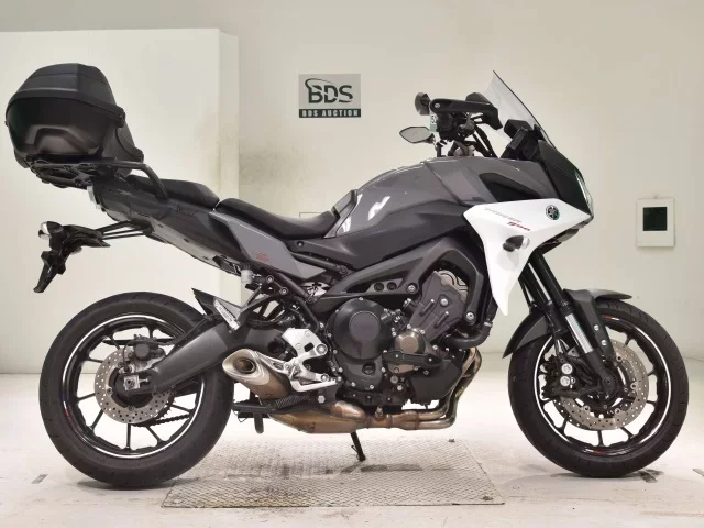 Yamaha MT-09 лот № 5200 оценка 5  с аукциона в Японии