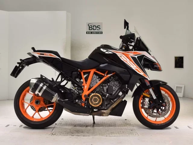 Other KTM1290 SUPER DUKE GT лот № 5265 оценка 5  с аукциона в Японии