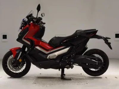 Honda X-ADV750 лот № 2904 оценка 5  с аукциона в Японии 2