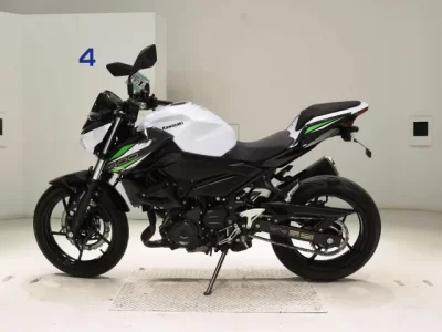 Kawasaki Z400-2 лот № 7903 оценка 4  с аукциона в Японии 2