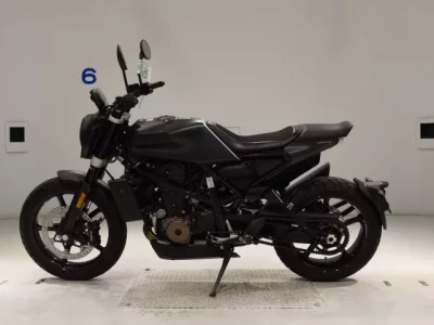 Other HUSQUARNA SUBARU TOPIREN701 лот № 5360 оценка 5  с аукциона в Японии 2