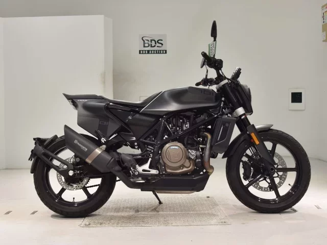 Other HUSQUARNA SUBARU TOPIREN701 лот № 5360 оценка 5  с аукциона в Японии