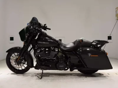 Harley-Davidson HARLEY FLHXS1870 лот № 7943 оценка 5  с аукциона в Японии 2