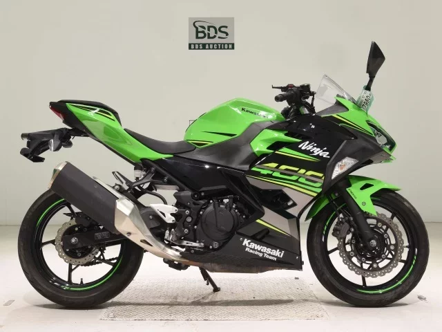 Kawasaki NINJA400-2 лот № 7960 оценка 4  с аукциона в Японии