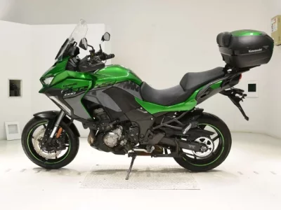Kawasaki VERSYS 1000SE лот № 0501 оценка 5  с аукциона в Японии 2