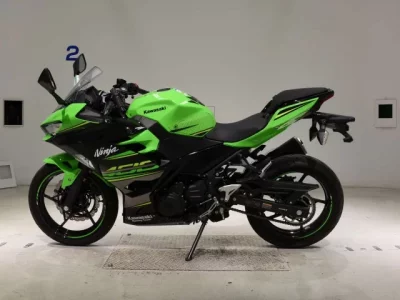Kawasaki NINJA400-2 лот № 5467 оценка 5  с аукциона в Японии 2