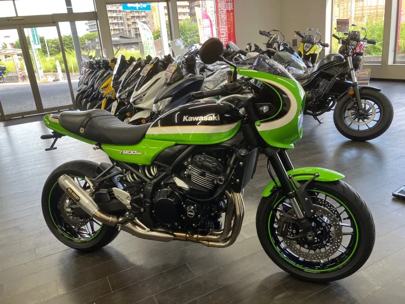 Kawasaki Z900RS CAFE лот № 00301 оценка 5  с аукциона в Японии