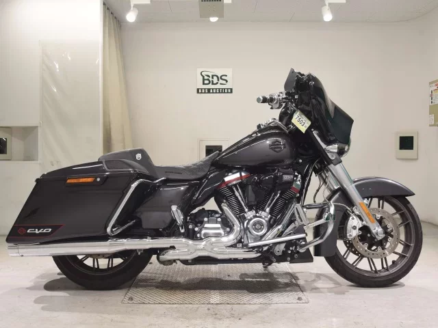 Harley-Davidson HARLEY FLHXSE1920CVO лот № 7503 оценка 5  с аукциона в Японии