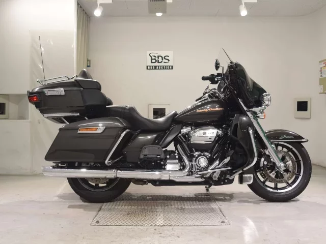 Harley-Davidson HARLEY FLHTK1870 лот № 5155 оценка 5  с аукциона в Японии