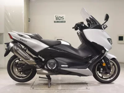 Yamaha T-MAX530DX 2019