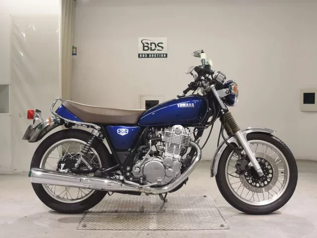 Yamaha SR400-5 лот № 7515 оценка 5  с аукциона в Японии