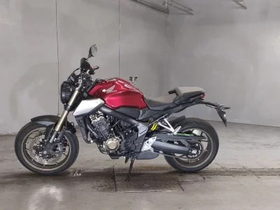 Honda CB650R лот № 5002 оценка 5  с аукциона в Японии 2