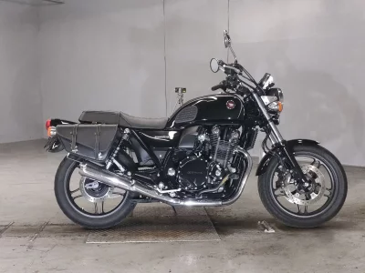 Honda CB1100 2021