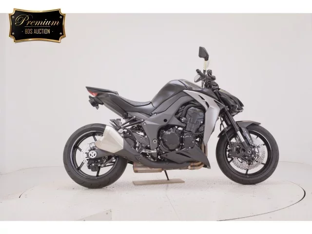 Kawasaki Z1000-5A лот № 0025 оценка 5  с аукциона в Японии