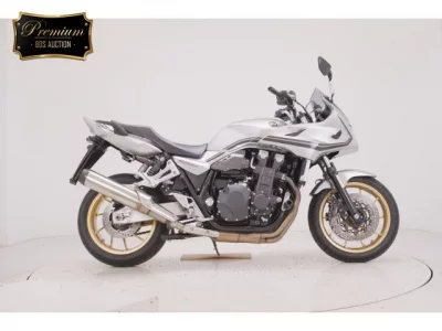 Honda CB1300SF BOLDOR 2021