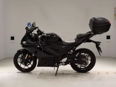 Yamaha YZF-R3 лот № 0150 оценка 4  с аукциона в Японии 2