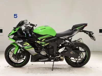 Kawasaki ZX-6RA лот № 2668 оценка 5  с аукциона в Японии 2