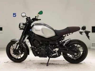 Yamaha XSR900 лот № 2693 оценка 5  с аукциона в Японии 2