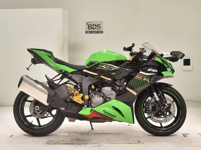 Kawasaki ZX-6RA лот № 2775 оценка 5  с аукциона в Японии