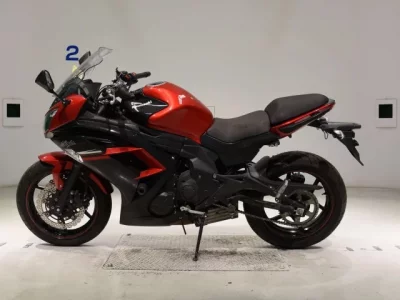 R XJR1200/4KG/YZF-R1 ピボットシャフト部分のニードル