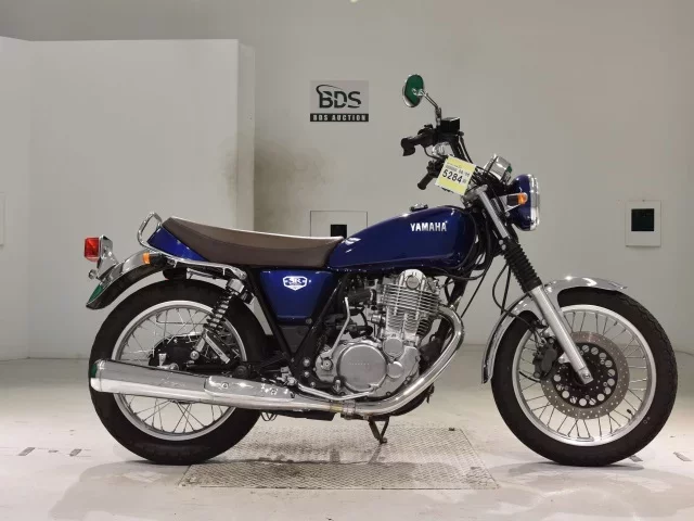 Yamaha SR400-5 лот № 5284 оценка 4  с аукциона в Японии