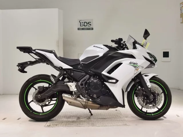 Kawasaki NINJA650A лот № 0458 оценка 5  с аукциона в Японии