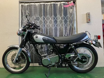 Yamaha SR400 FINAL ED лот № 02236 оценка 4  с аукциона в Японии 2