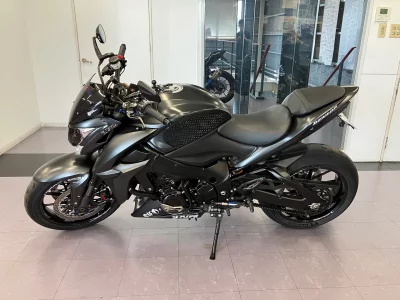 Suzuki GSX-S1000 лот № 02246 оценка 4  с аукциона в Японии 2