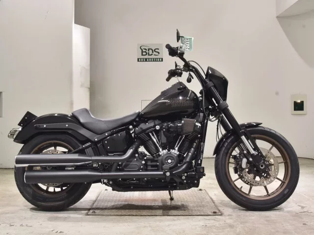 Harley-Davidson HARLEY FXLRS1870 лот № 2711 оценка 5  с аукциона в Японии