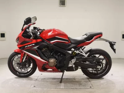Honda CBR650R лот № 5294 оценка 5  с аукциона в Японии 2