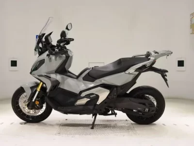 Honda X-ADV750-2 лот № 2741 оценка 5  с аукциона в Японии 2