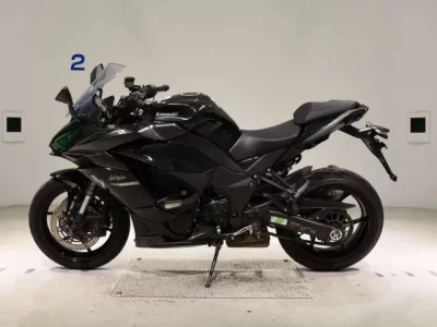 Kawasaki NINJA1000SX лот № 5011 оценка 5  с аукциона в Японии 2