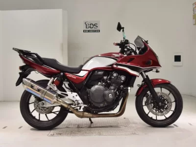 Honda CB400SFV-4 BOLDORABS 2019